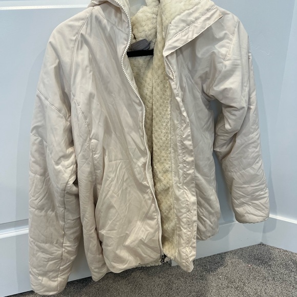 Columbia Winter Jacket - Picture 2 of 3